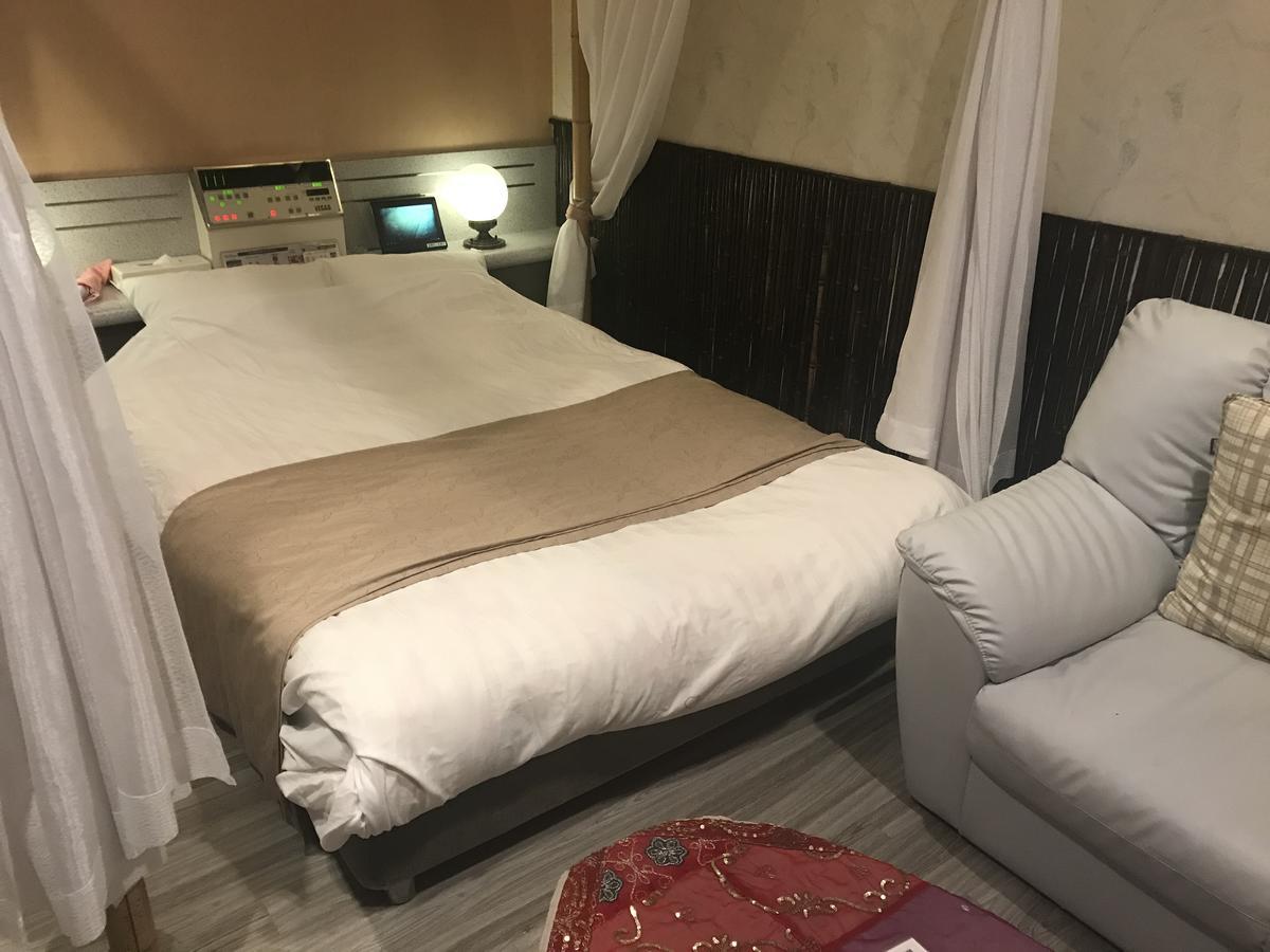 Hotel Vegas (Adults Only) Sapporo Ngoại thất bức ảnh