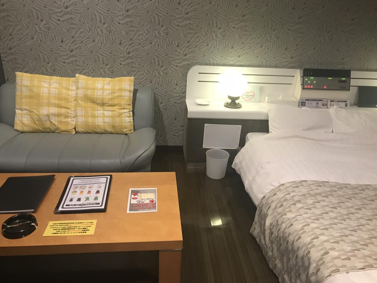 Hotel Vegas (Adults Only) Sapporo Ngoại thất bức ảnh