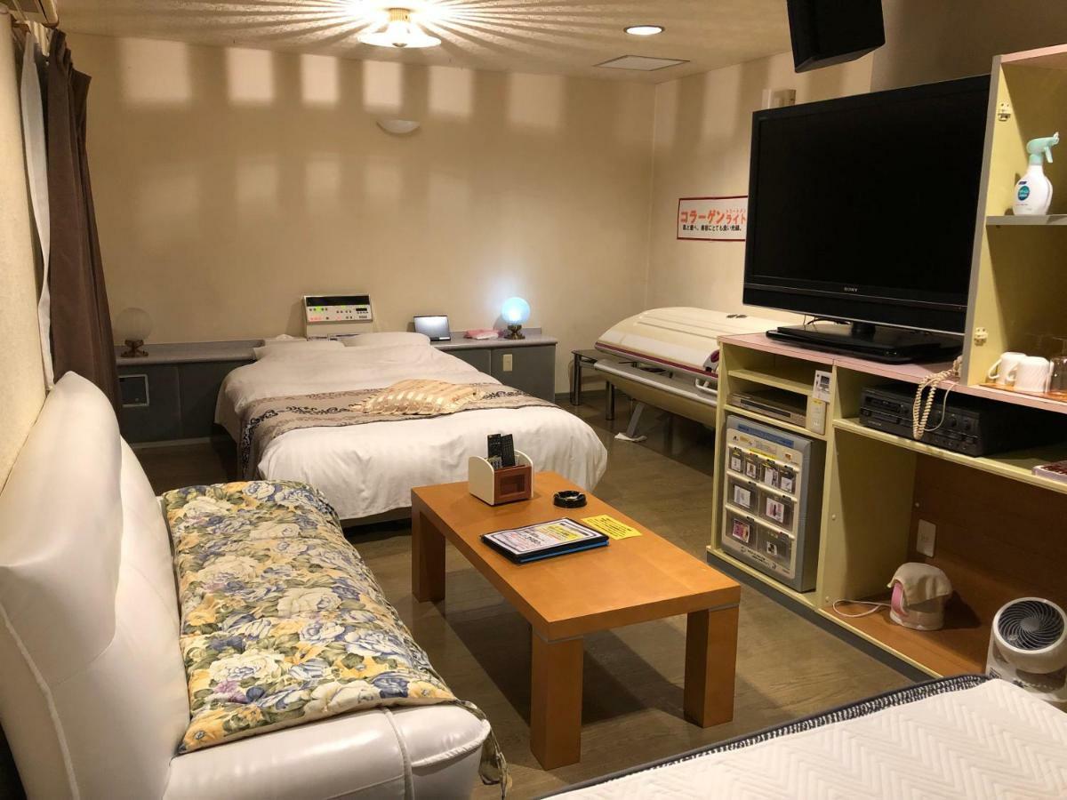 Hotel Vegas (Adults Only) Sapporo Ngoại thất bức ảnh